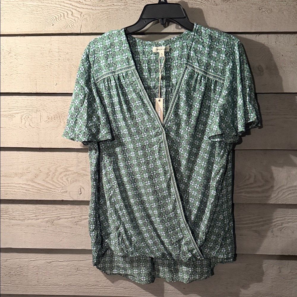 Max Studio Green Patterned Blouse
